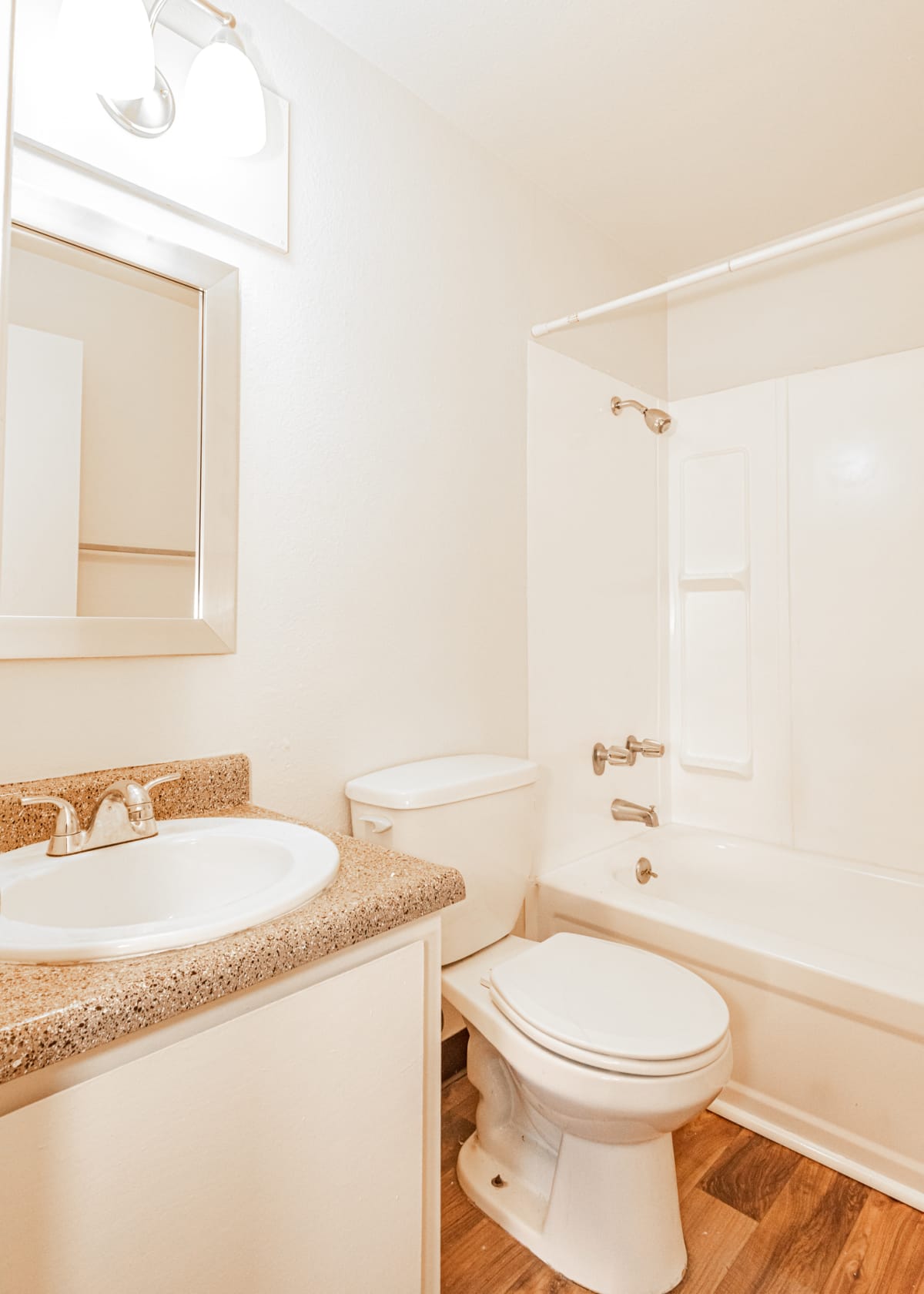 Photos and Video of Cinnamon Square Apartments in Oregon City, OR